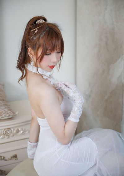 年轻妈妈