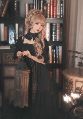 错过末班车的女职员